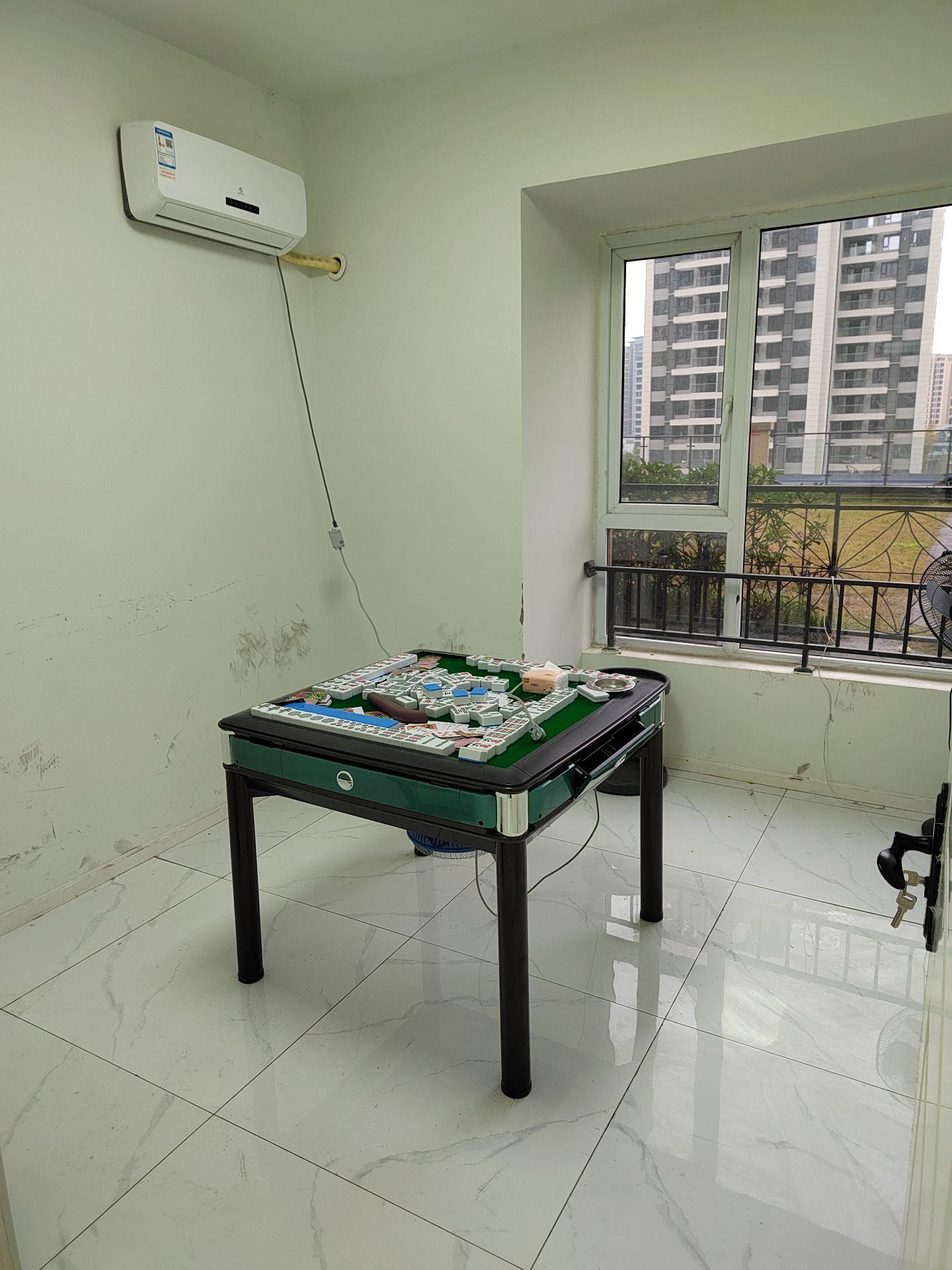 出租邦泰国际社区 北区 3室2厅1卫90平米2000元/月住宅